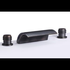 8” centerset waterfall faucet